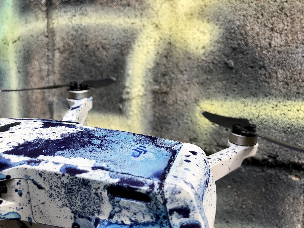 廃墟 drone ドローンで描く 書道家 art アート